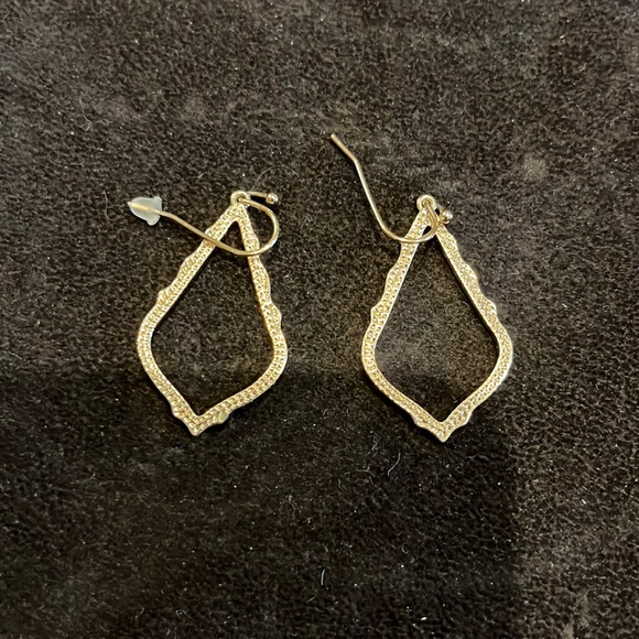 Kendra Scott rose gold earrings - Picture 1 of 2
